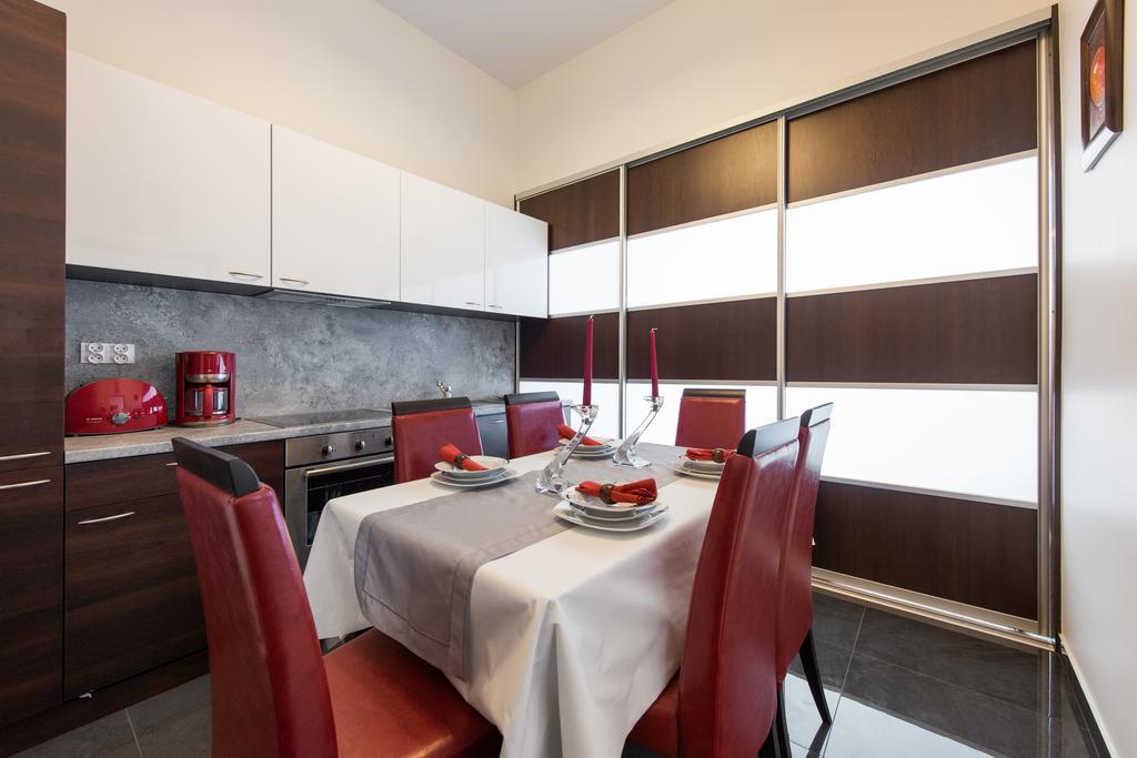 Neo Apartments Краків Екстер'єр фото
