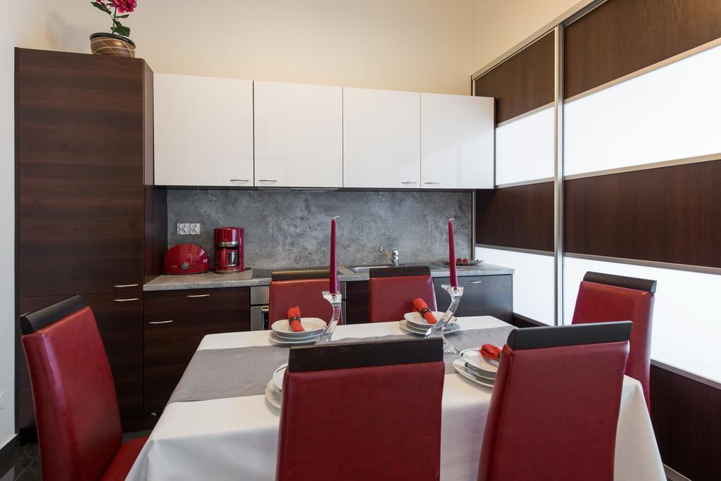 Neo Apartments Краків Екстер'єр фото